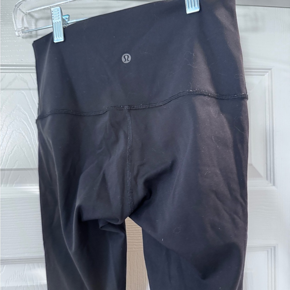Lululemon - Picture 3 of 3